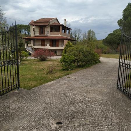 Villa Dimitris Áfra Exterior foto