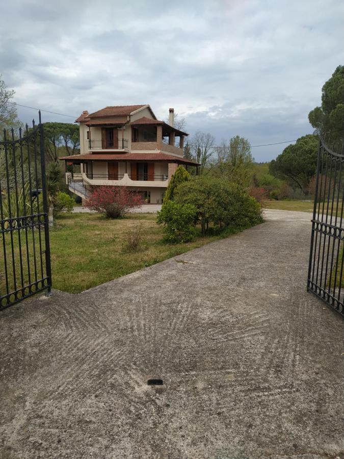 Villa Dimitris Áfra Exterior foto
