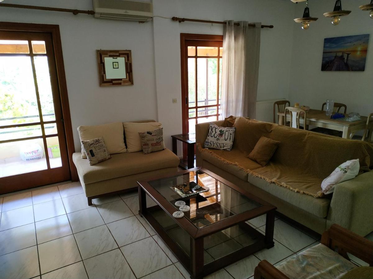 Villa Dimitris Áfra Exterior foto